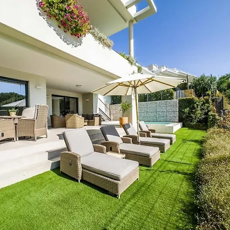 Apartment Luxury With 3 Bedrooms In *