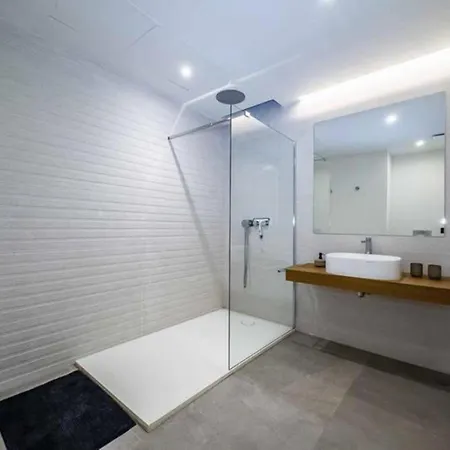 Apartment Luxury With 3 Bedrooms In