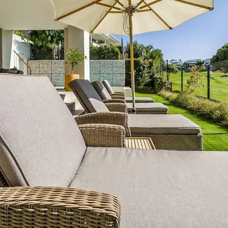 Apartment Luxury With 3 Bedrooms In Marbella